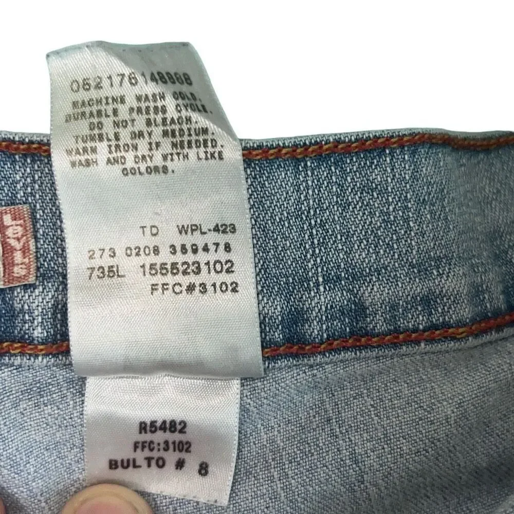 Levi’s 550 Shorts - Picture 6 of 7